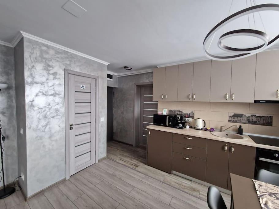 Delux Flat Straja-Lupeni Apartment Lupeni  Екстериор снимка