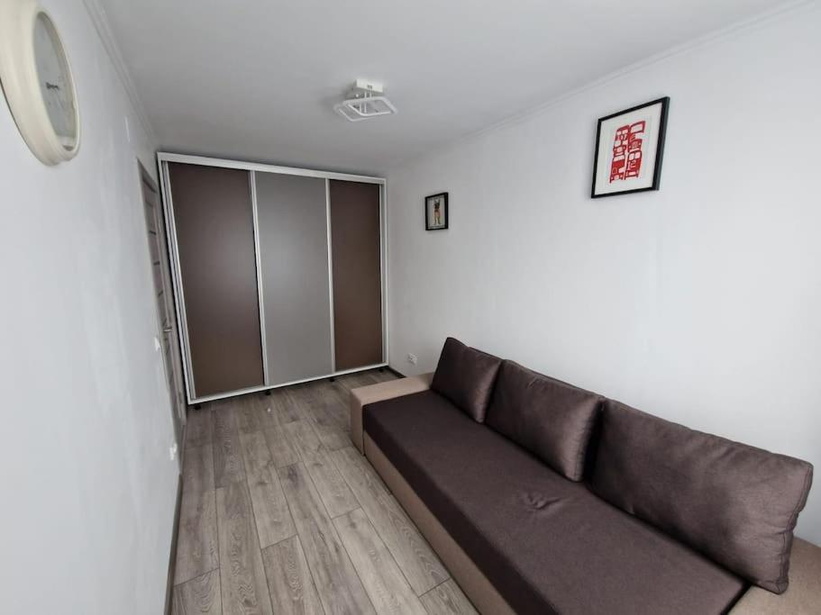 Delux Flat Straja-Lupeni Apartment Lupeni  Екстериор снимка